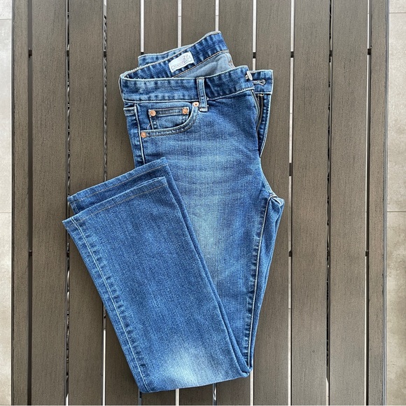 GAP Denim - GAP 1969 PERFECT BOOT MEDIUM WASH DENIM JEANS!!